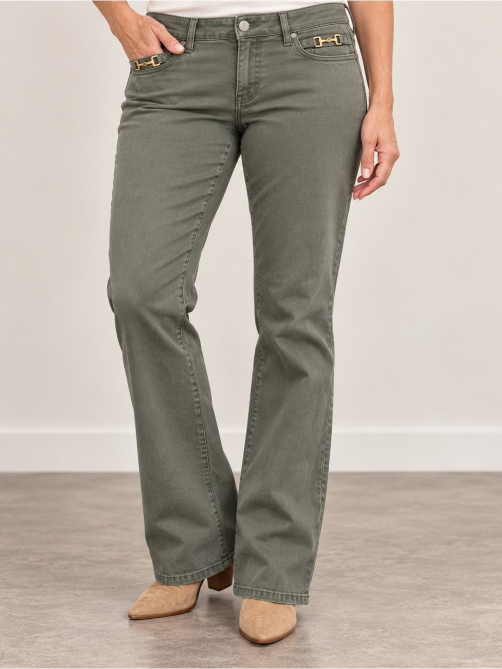 NWOT Melanie Lyne Women's Boot Cut Jeans in Olive